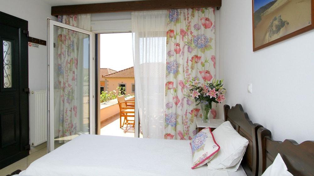 Amygdalies Apartments Myrina Luaran gambar