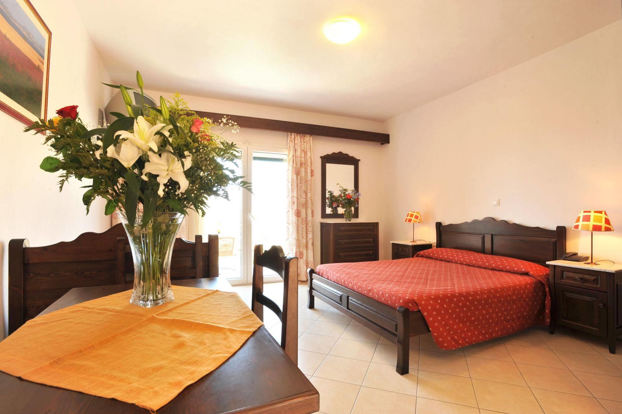Amygdalies Apartments Myrina Luaran gambar